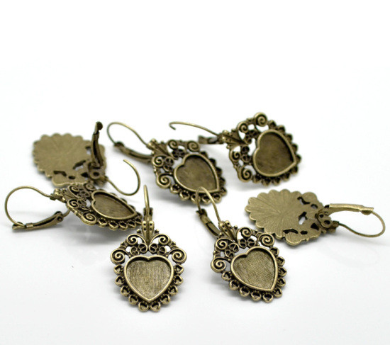 Основа для сережок Finding Швенза серце Антична бронза Основа під вставку 14мм х 10мм 4.3см х 2см Ціна за 1 шт.