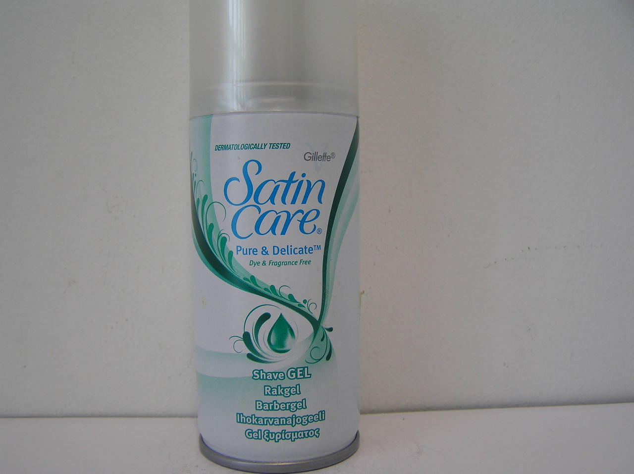 Гель жіночий для гоління Gillette Satin Care Pure and Delicate 75 мл для чутливої шкіри! СРОК ВЫШЕЛ!