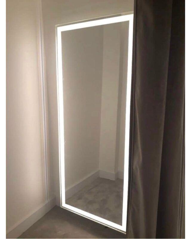 Дзеркало з LED-підсвіткою 170х70 настінне з LED-підсвіткою