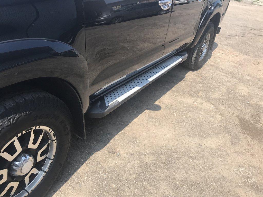 Бокові пороги Allmond Grey (2 шт., алюміній) для Toyota Hilux 2006-2015 рр, фото 1