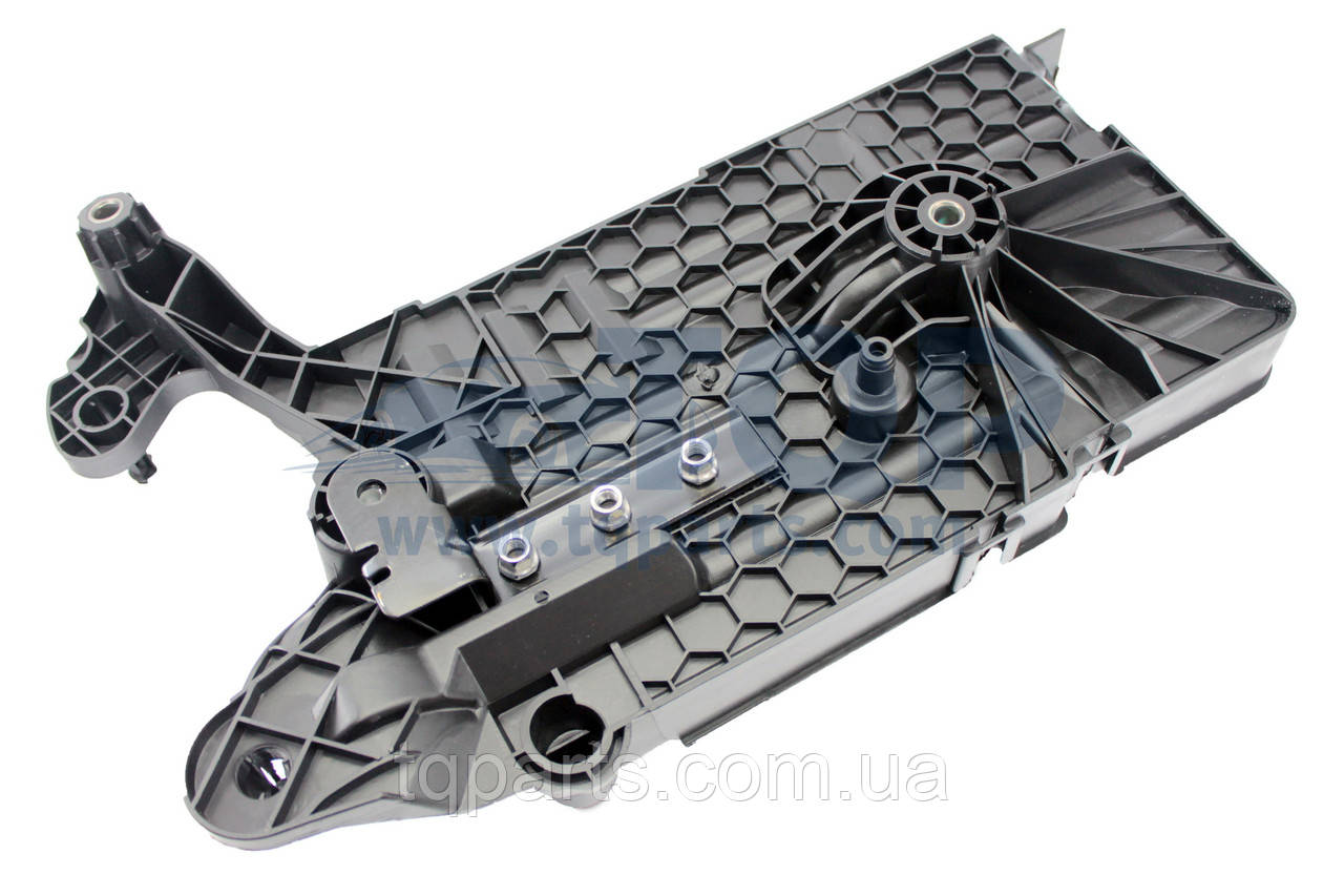 Піддон АКБ 5Q0915331K для Volkswagen Golf 7 (14-19)