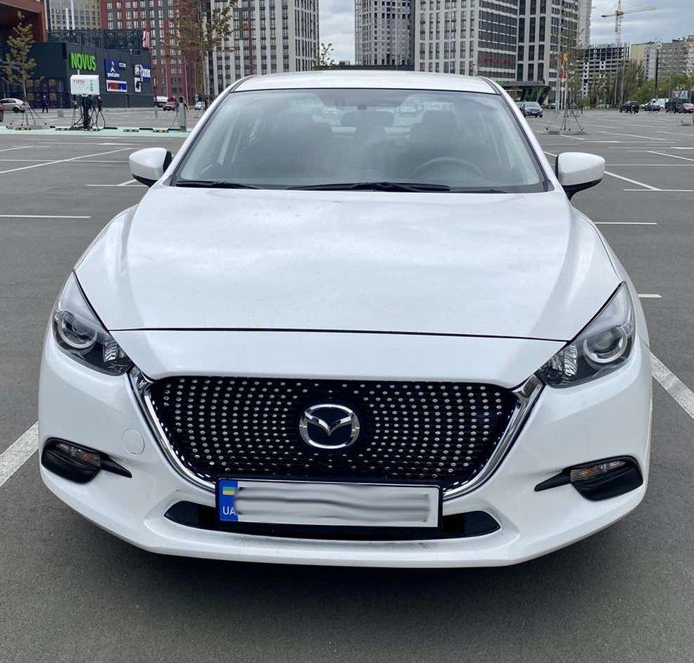 Решітка радіатора Mazda 3 (17-19) стиль Diamond