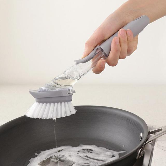Щетка для чистки посуды CLEANER BRUSH с дозатором (Gray) | Многофункциональная щетка с насадками - фото 3 - id-p1410407883