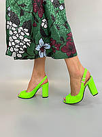 Красивые яркие женские босоножки кожаные салатовые натуральные, зеленые на каблуке. Женские босоножки летние