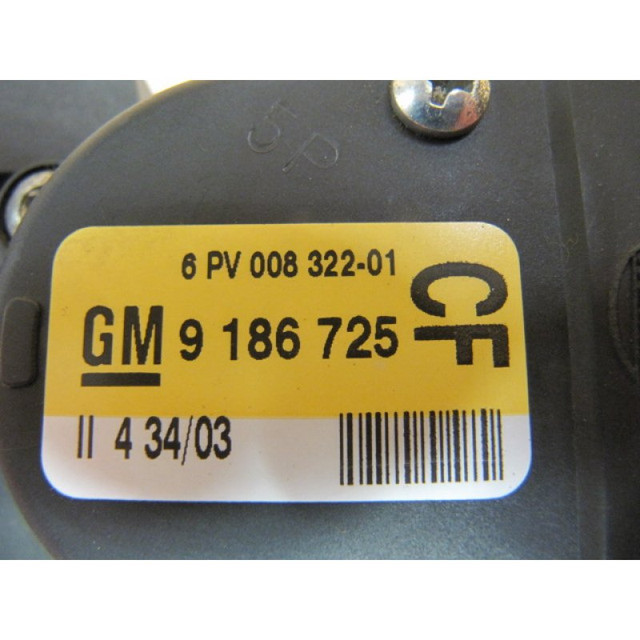 Педаль газа (акселератора) с датчиком GM 0848123 93174334 9186725 Opel Vectra-C Signum АКПП (коробка-автомат), EASYTRONIC, CVT ( IDENT CF) - фото 2 - id-p56783175