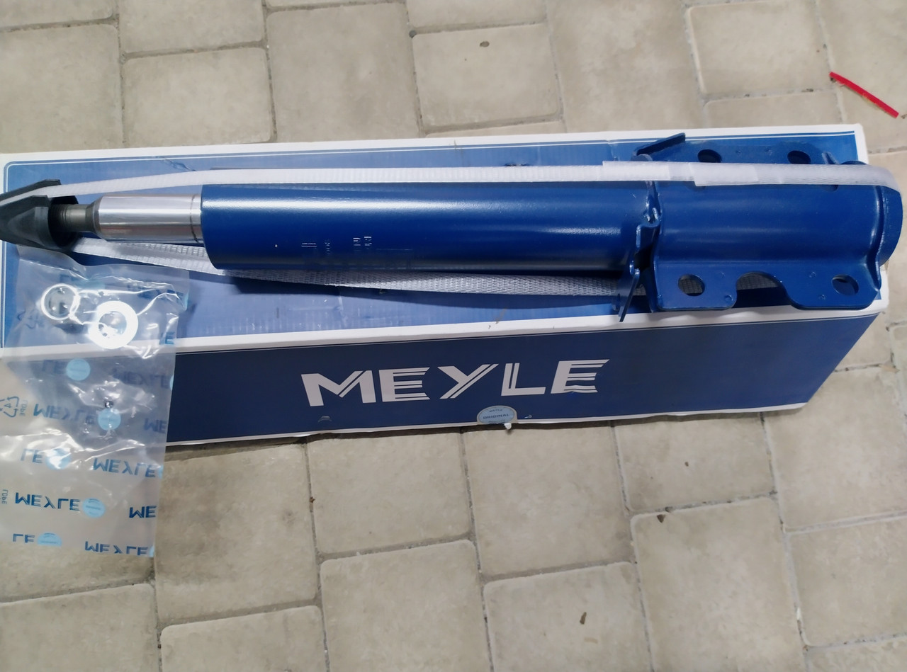 Амортизатор передній MEYLE 026 623 0008 газовий MERCEDES SPRINTER 408-416, VOLKSWAGEN LT 46 96->