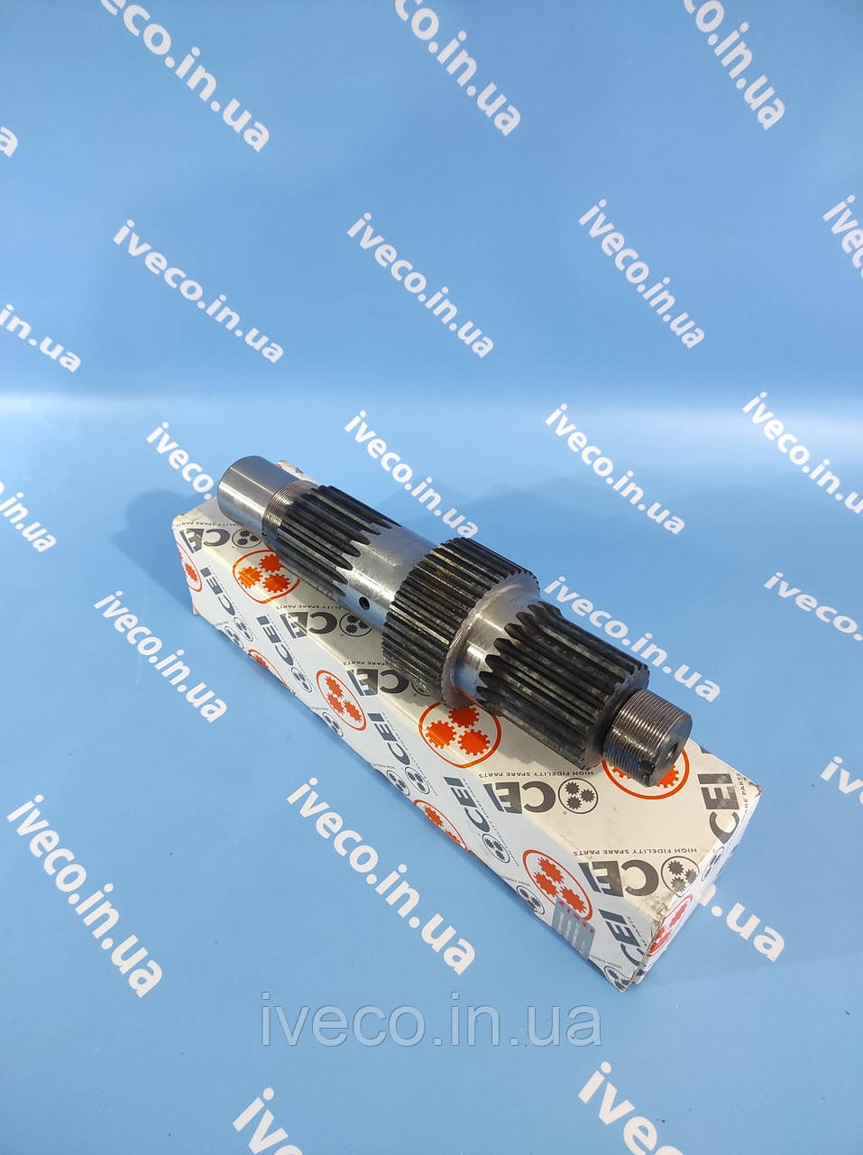 Вал редуктора Iveco Trakker Івеко Тракер 42118480 CEI 105102