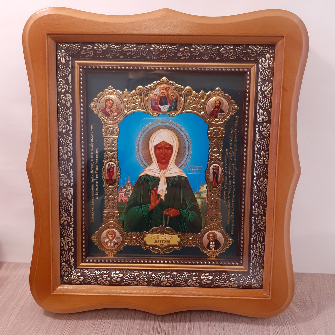 Ікона блаженна Матрона свята, лик 15х18 см, у світлому дерев'яному кіоті
