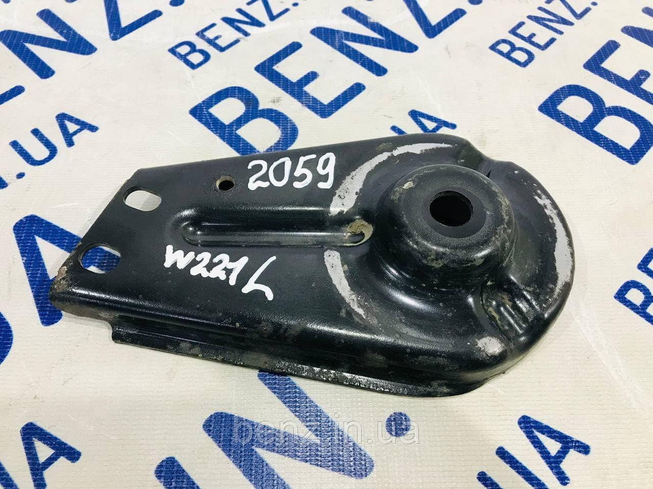 Опора заднього підрамника ліва Mercedes W221 A2213520046, фото 1