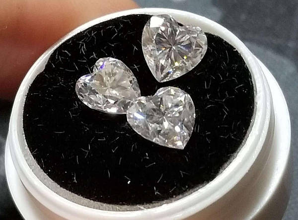 Moissanite 5 0.5 Ct rysstal 1399803373