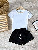 Женский летний комплект белая футболка и чёрные шорты