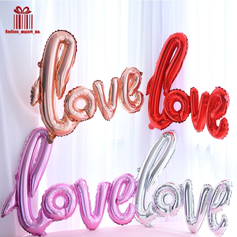 Напис фольгований Love Розмір — 108*64 см