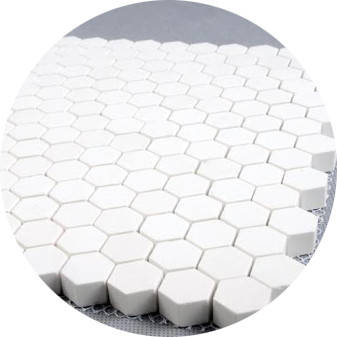 Керамічна футерівка Al2O3 92% 10x19x30 керамічна мозаїка на єдиній підкладці 500х500 мм, фото 2