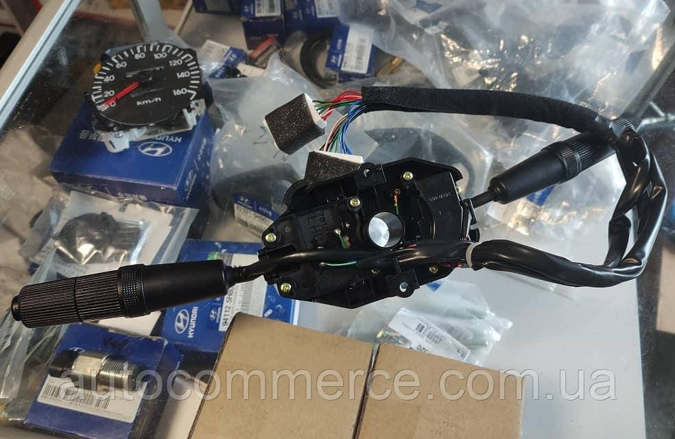Підрумовий перемикач поворотів у зборі Hyundai HD65, HD72, HD78 Хюндай HD (933005H000)