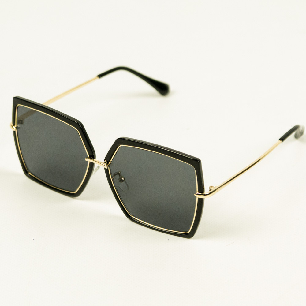 Сонцезахисні квадратні окуляри жіночі - 899/1
