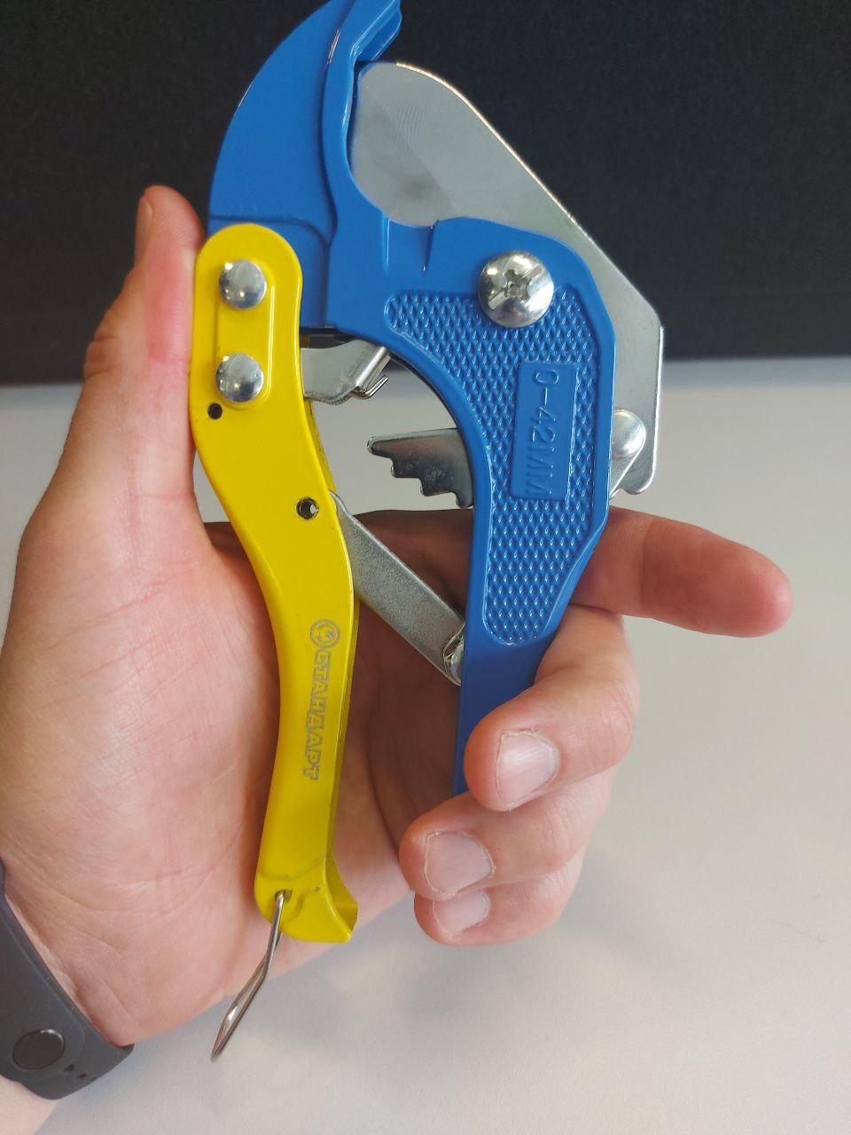 Труборіз для труб ПВХ, ножиці (0-42мм) СТАНДАРТ PVC0101