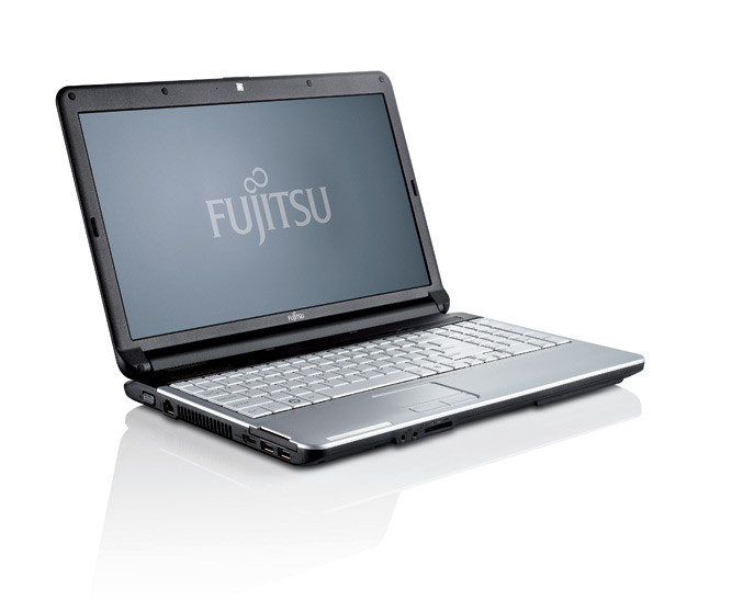 Ноутбук Fujitsu LIFEBOOK A532-Intel Core  i5-3230M-2.60GHz-4Gb-DDR3-320Gb-HDD-W15.5-HD-Web-(В)-Б/В, фото 1