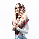 Атласна хустка з квітковим принтом 90х90см Бежева, фото 2