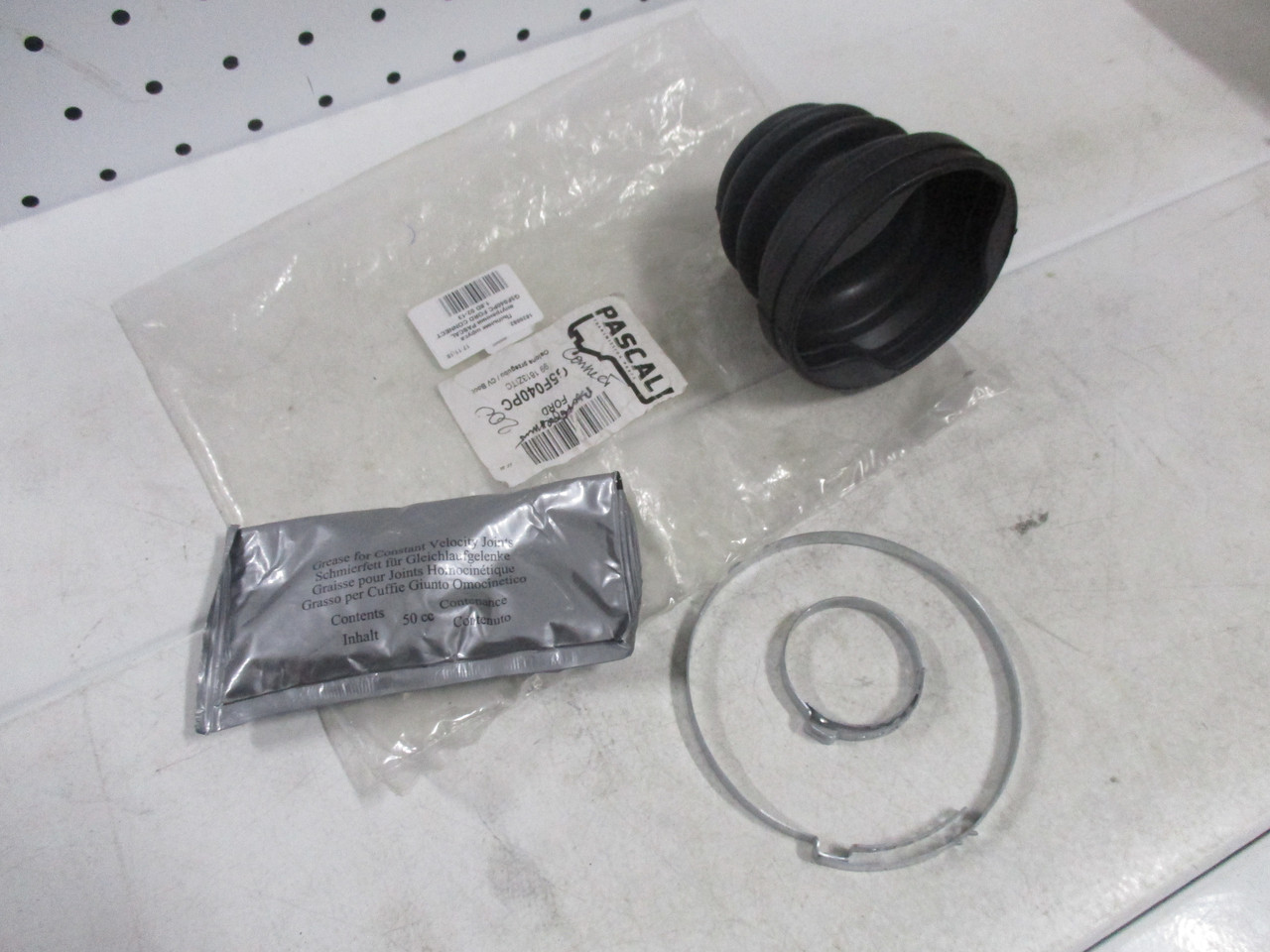 Пильник шруса внутрішній PASCAL G5F040PC FORD CONNECT 1.8D 02-13