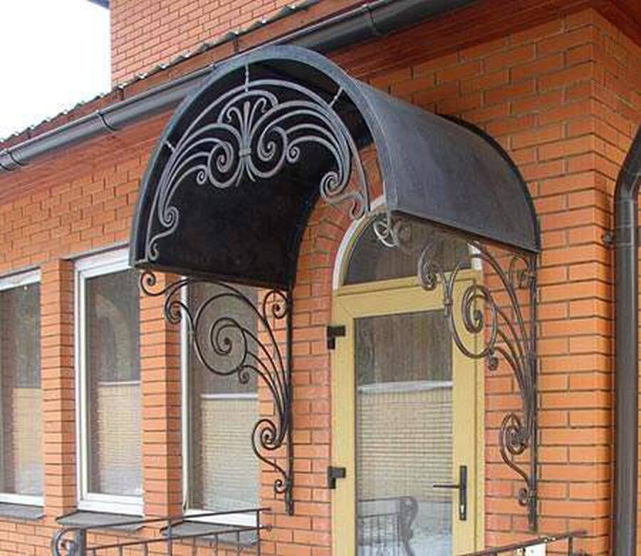 Металеві навіси на каркасі