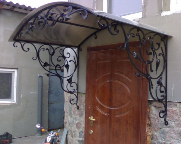 Високі навіси з металу