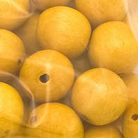 Дерев'яні намистини 30мм (20шт в упаковці) жовтого кольору