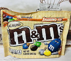 Цукерки M&M`s з мигдалем усередині