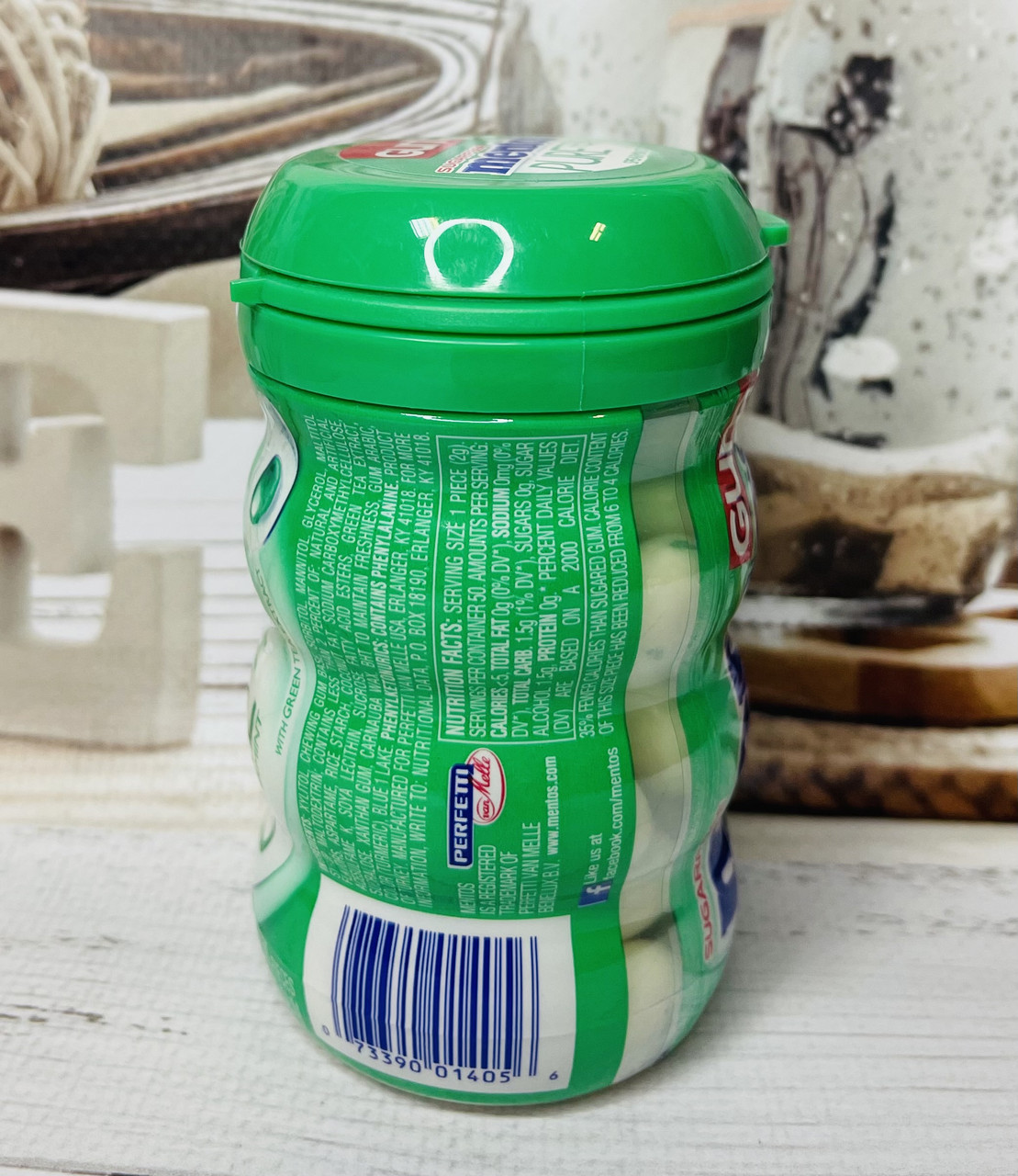 Купить Жвачка без сахара Mentos Pure Fresh Spearmint в футляре, цена ...