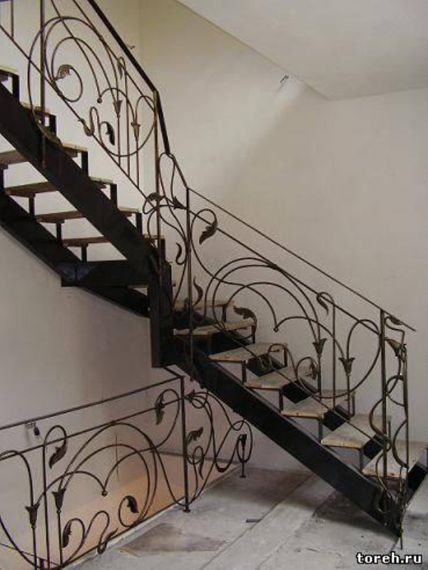 Кована драбина