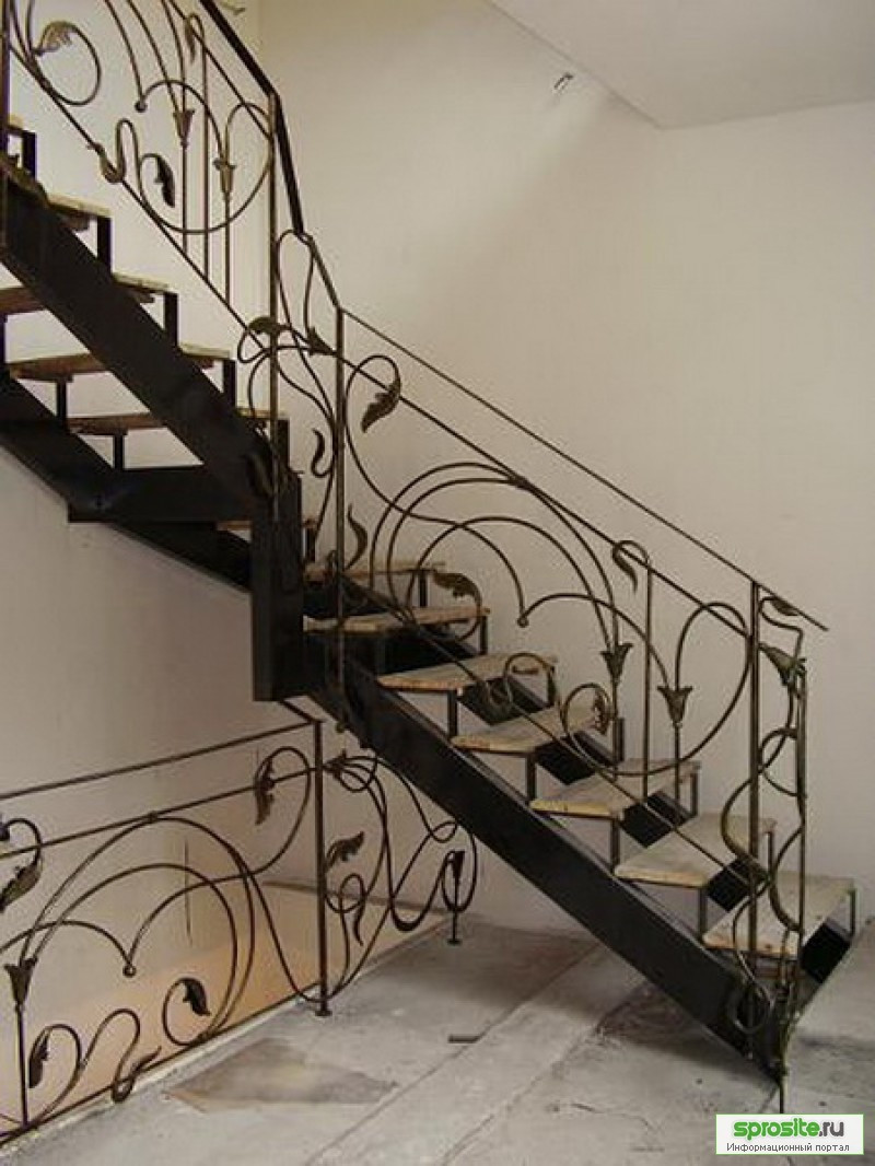 Кована драбина