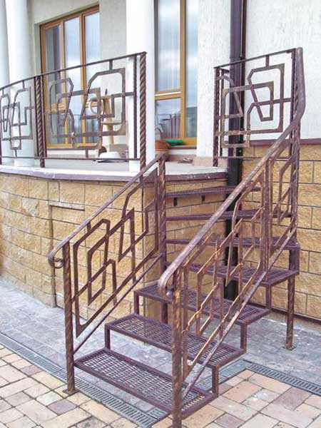 Ковані сходинки для драбини