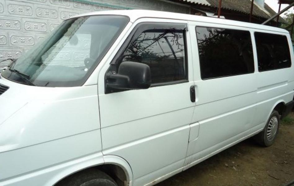 Вітровики VW T4 1990-2003 Cobra Tuning