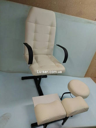Педикюрне крісло з 2-ма підставками для ніг та стільцем майстра - замовлення від Жужі Христини з Благовіщенки