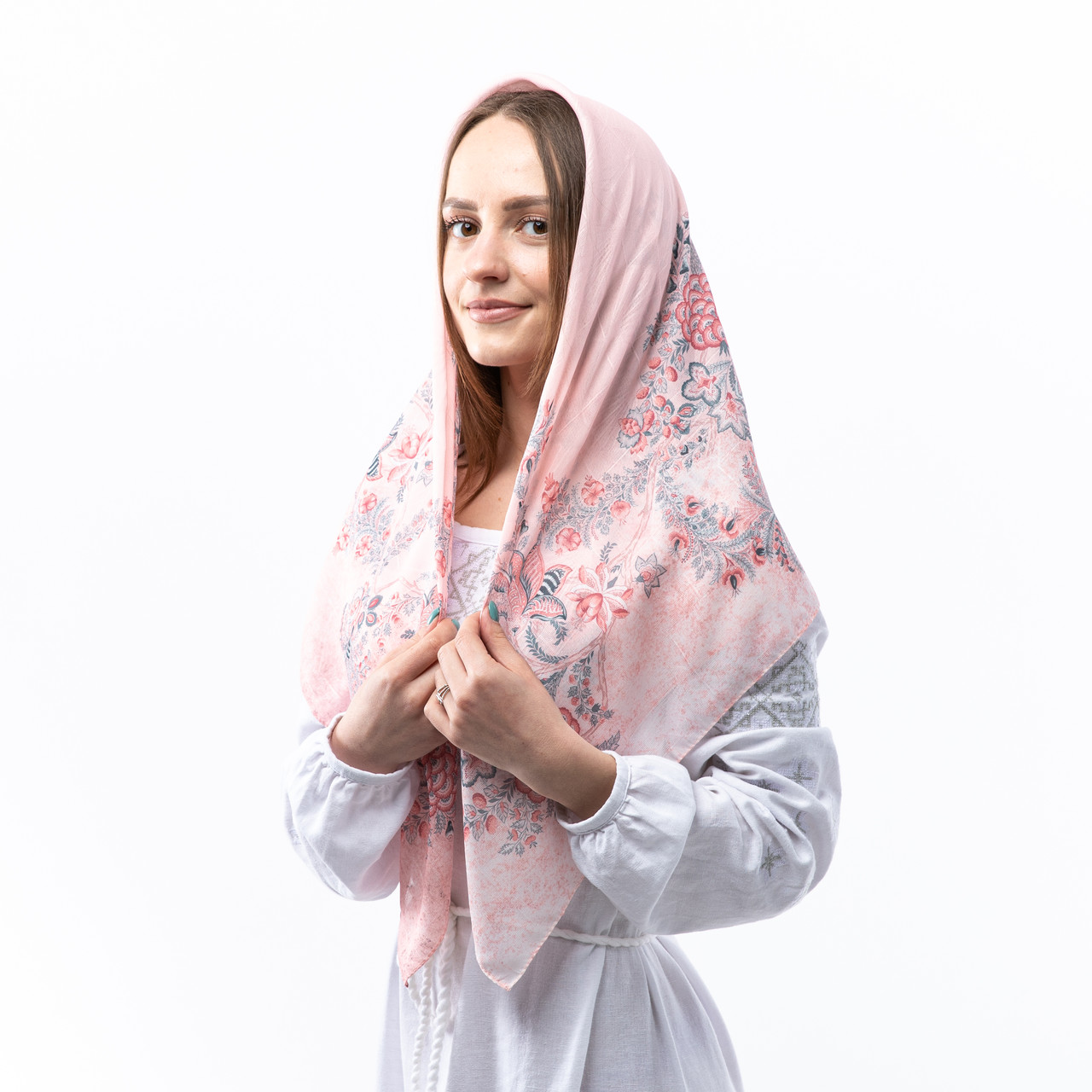 Тоненька шифонова хустка 90х90см Персикова