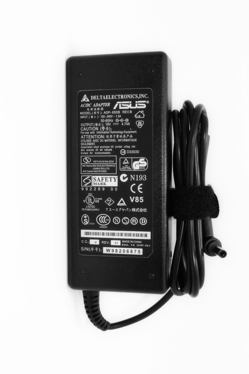 Блок живлення ноутбука Asus, 19 V, 4.74 A, 2,5/5,5 мм