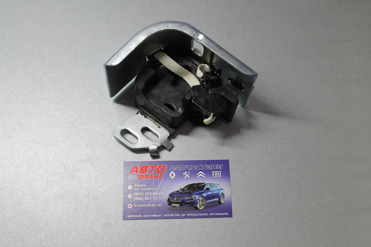 Переднє кріплення глушника Renault Scenic II, Megane