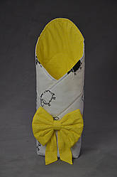 Літній конверт на виписку жовтий Барашки