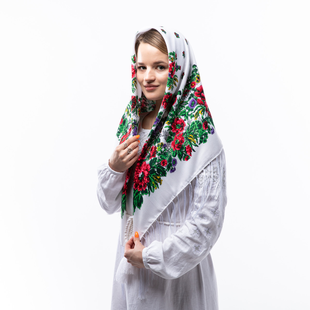 Хустка з шовковими тороками 100х100см Біла1