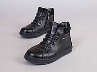 Демисезонные черные кожаные ботинки на мальчика 32