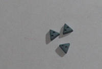 Пуговицы для кукол мини, треугольник, №25Ф