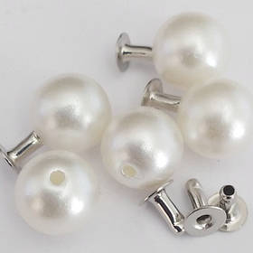 Акрилові намистини 8 мм із металевими заклепками для декорування одягу. Імітація перлів.