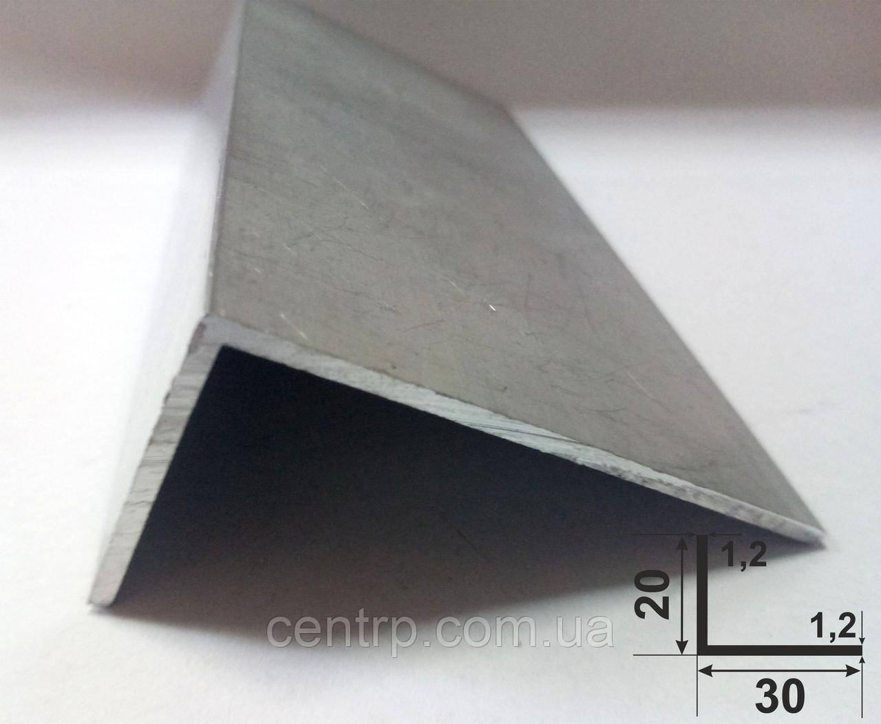 Куточок алюмінієвий 20*30*1,2 разнополочний (багатосторонній) без покриття 3,0 м.