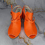 Босоніжки на широкому каблуці, фото 4