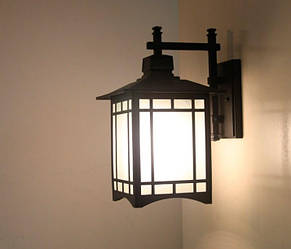 Вуличний настінний світильник. Модель RD-2073