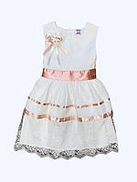 Платье детское нарядное белое с кружевом и атласными лентами
