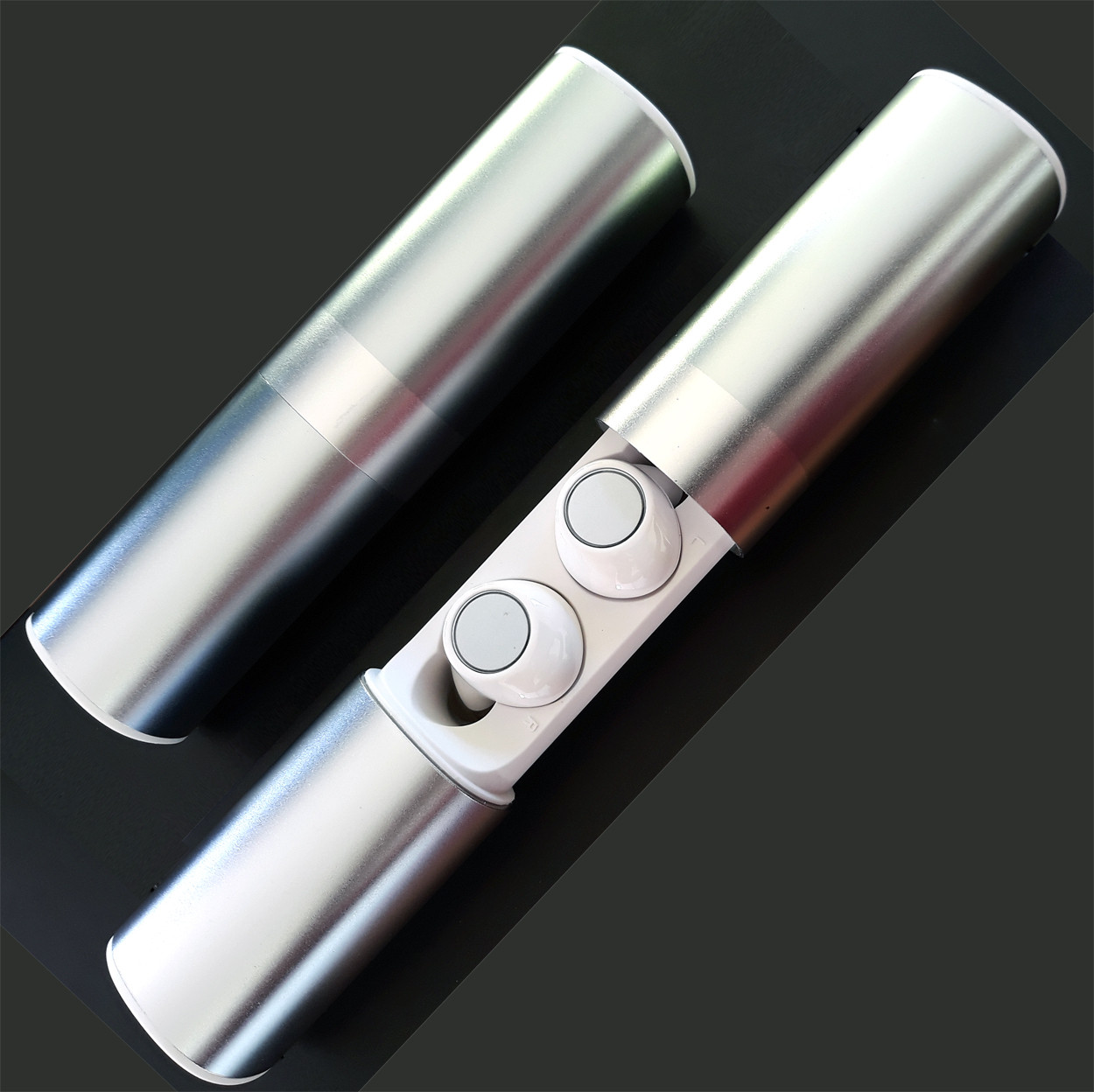 Бездротові навушники блютуз Wi-pods S2 водонепроникні з зарядним чохлом Bluetooth 5.0. Білі
