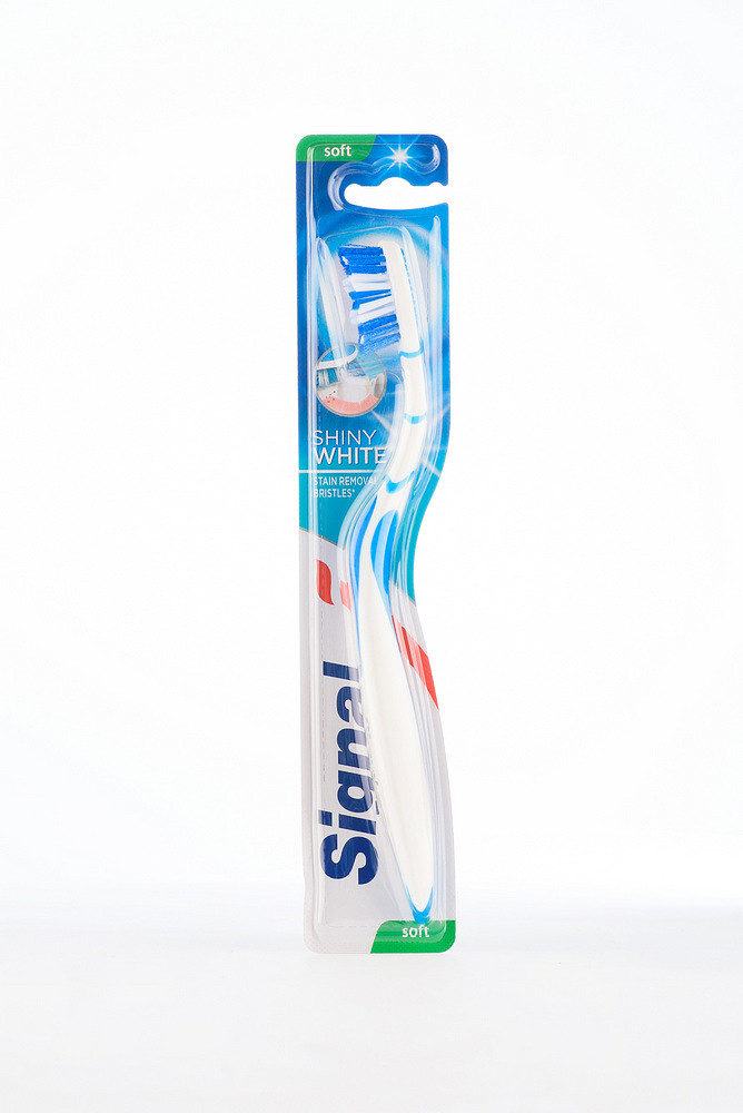 Зубні щітки Signal Shiny White Soft (8712561938105)