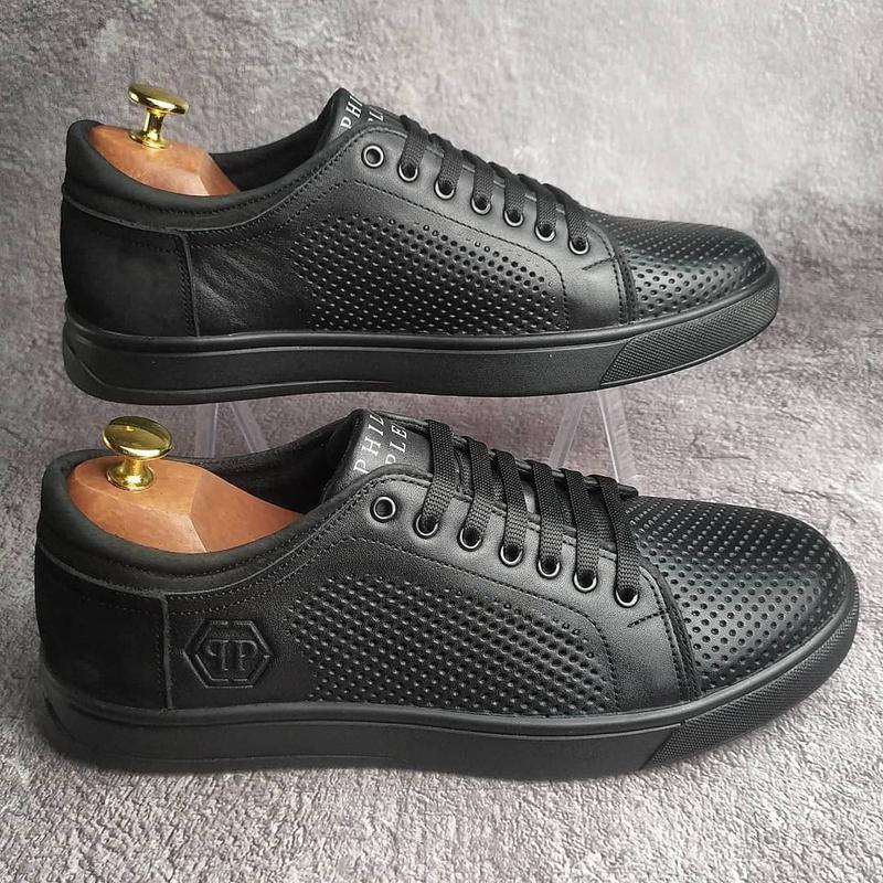 Шкіряні чоловічі кеди кросівки з перфорацією Philipp Plein Rivet, фото 1