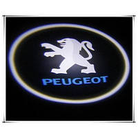Проекція логотипу автомобіля Peugeot
