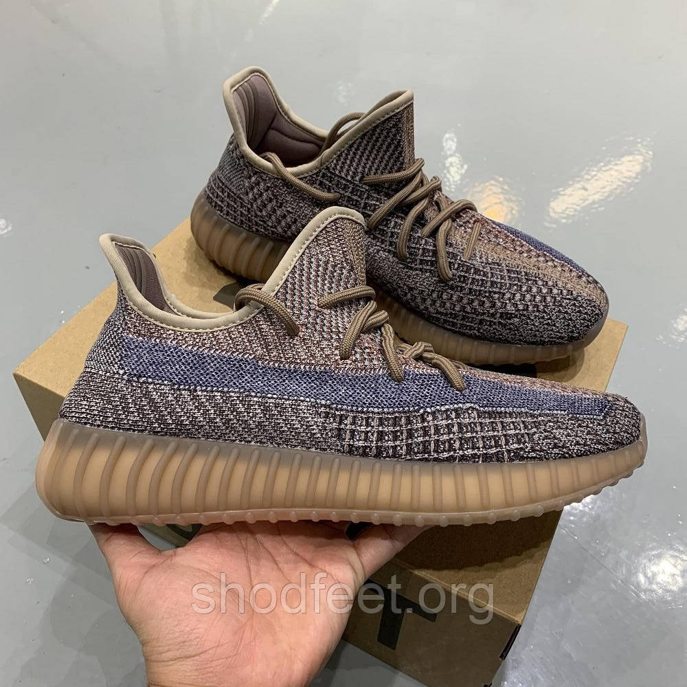 Жіночі кросівки Adidas Yeezy Boost 350 V2 Israfil